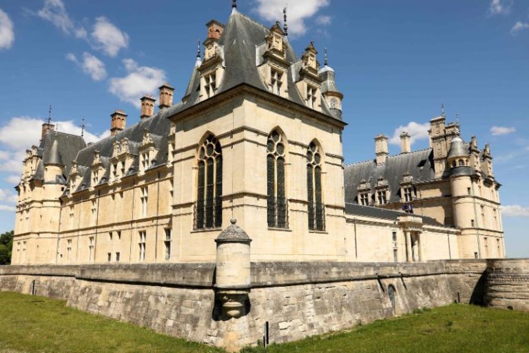 Le château d'Ecouen / « Copyright Office de tourisme Grand Roissy »