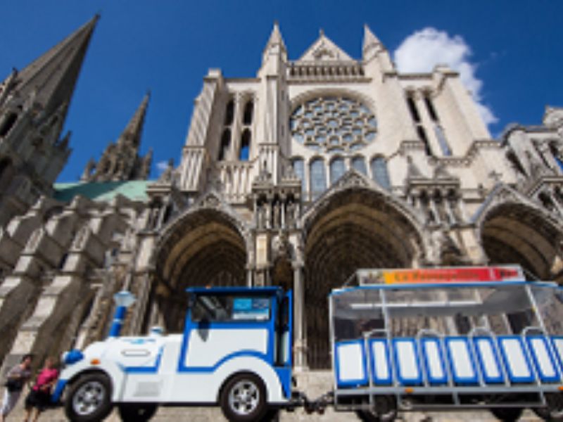 Journée à CHARTRES samedi 6 juin 2026 Journée à CHARTRES samedi 6 juin 2026